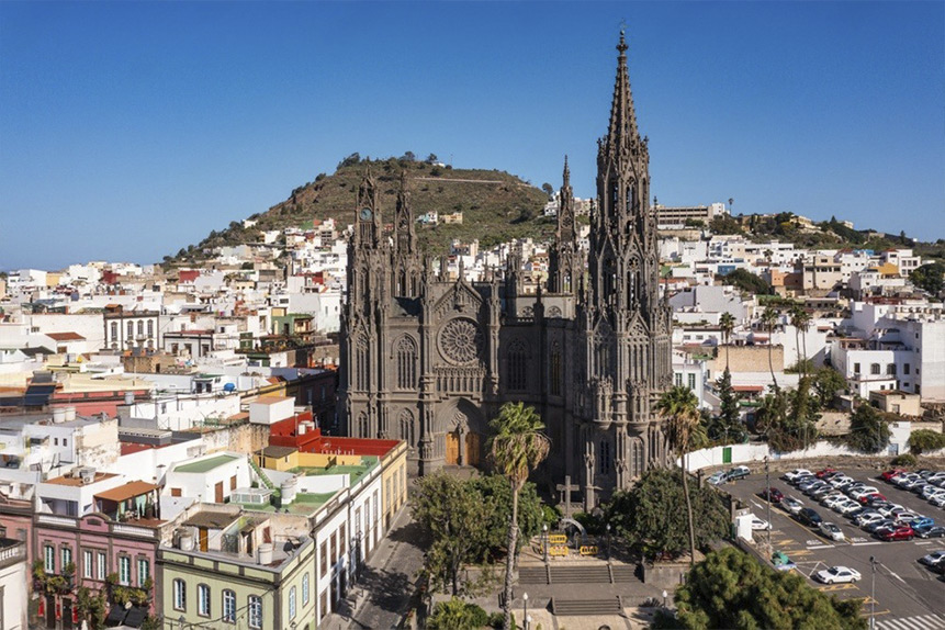 Ron Arehucas y visita catedral Arucas